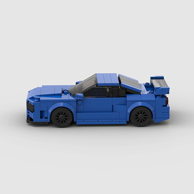 Nissan Skyline R34 building blocks set with 294 precision-fit bricks, creating a detailed model approximately 16 x 7 x 4.8 cm in size