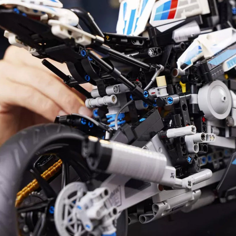 BMW M1000RR motorcycle building blocks set featuring 1,920 self-locking ABS pieces, forming a detailed 1:5 scale model with realistic mechanics
