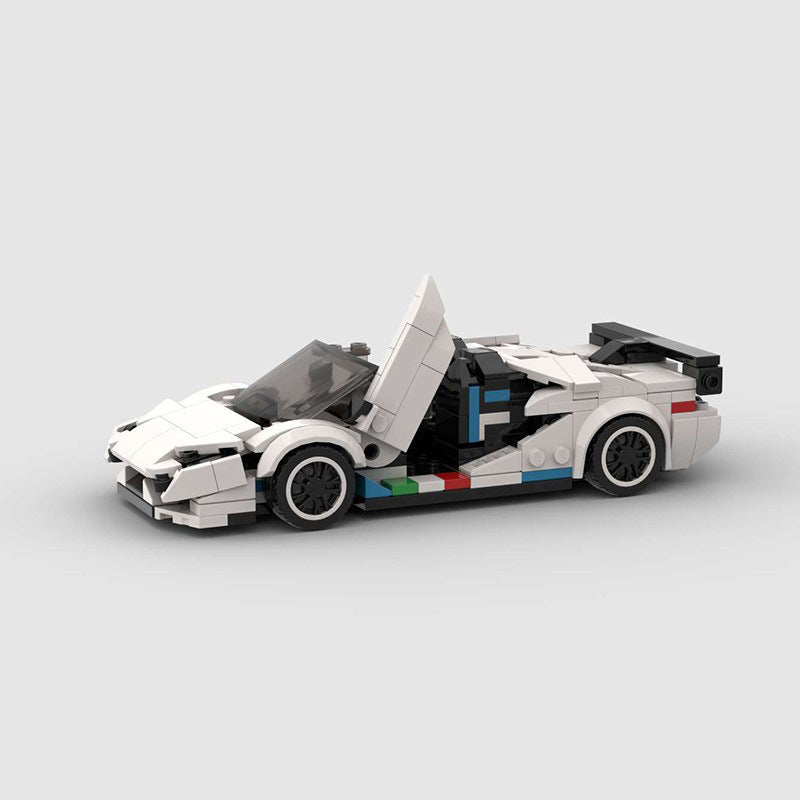 Lamborghini Aventador SVJ building blocks set featuring approximately 269 small self-locking ABS bricks, creating a detailed model measuring 15 x 7 x 4.8 cm