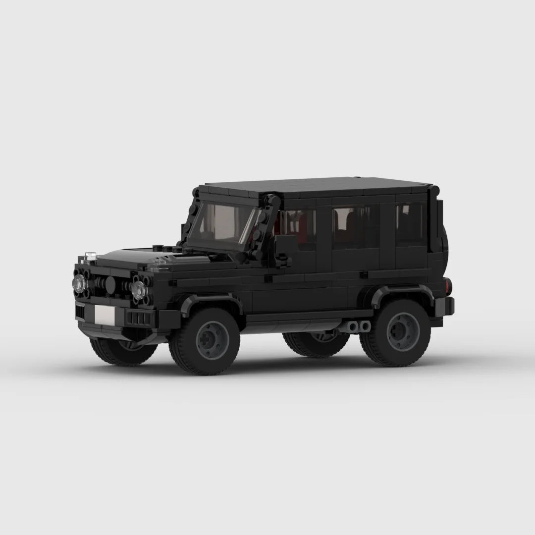 Mercedes G63 AMG building blocks set featuring self-locking ABS plastic bricks to construct a detailed model measuring approximately 16 x 8 x 5 cm