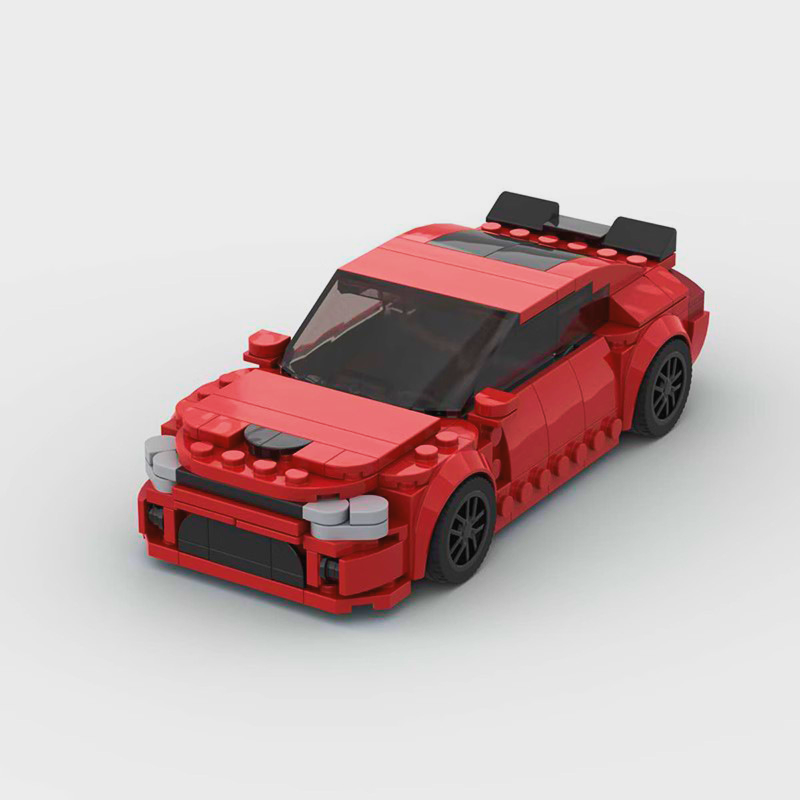Dodge Challenger building blocks set with approximately 384 self-locking ABS plastic pieces, finished model measuring 15 x 7 x 4.8 cm
