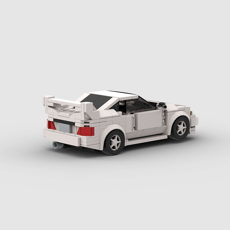 Mitsubishi Lancer EVO building blocks set with 352 pieces, made from durable ABS plastic, forming a detailed model measuring approximately 15.6 x 8 x 5 cm