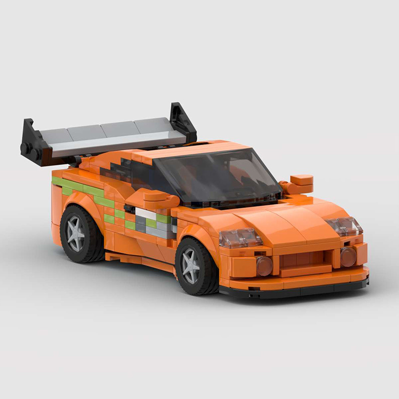 Toyota Supra building blocks set inspired by Fast and Furious, featuring self-locking ABS plastic bricks and a detailed model measuring 18 x 8 x 5 cm
