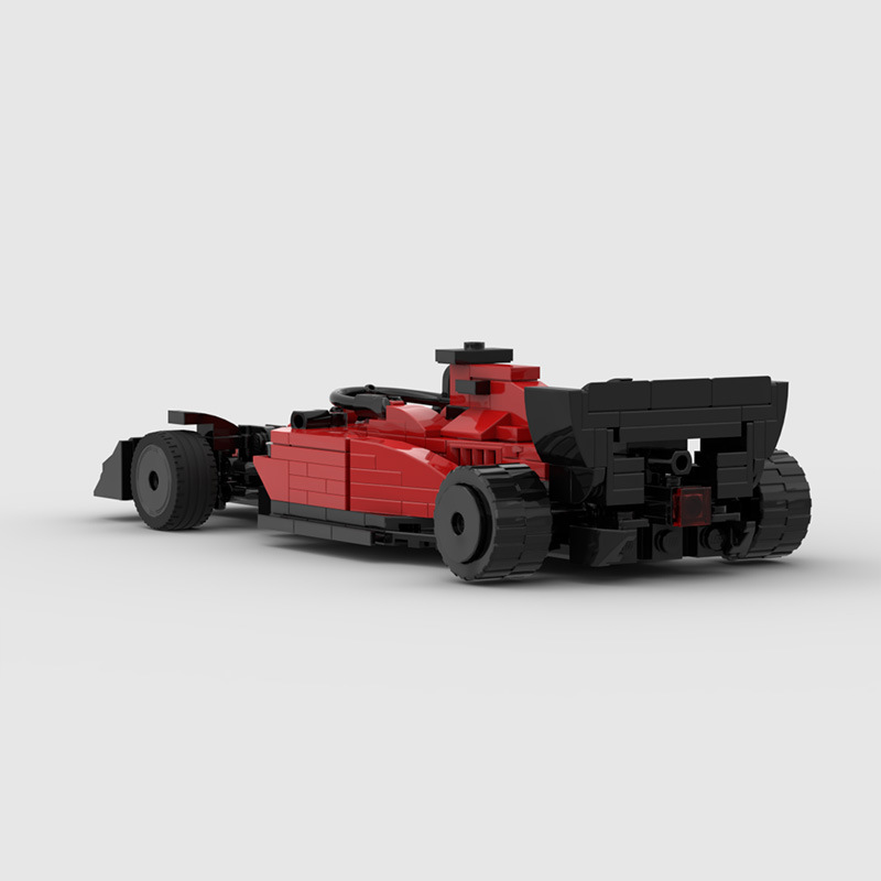 Ferrari F1 building blocks set with approximately 331 self-locking ABS plastic pieces, finished model measuring 18 x 8 x 5 cm