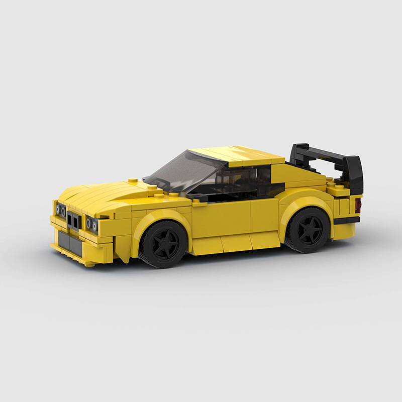 BMW M3 E30 building blocks set with approximately 269 self-locking ABS plastic pieces, creating a detailed model measuring 15 x 7 x 4.8 cm