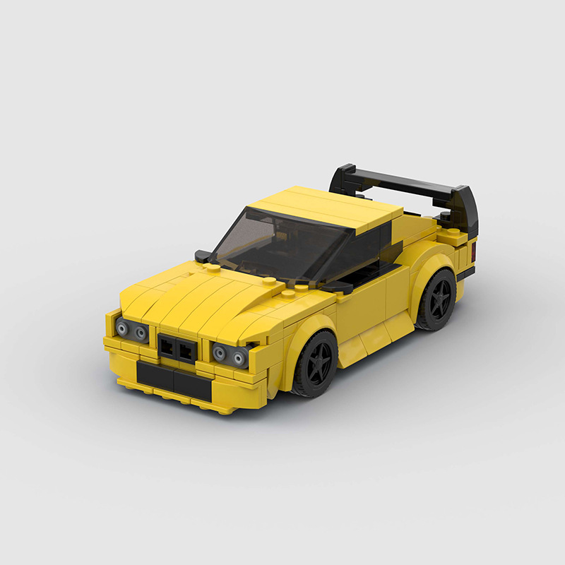 BMW M3 E30 building blocks set with approximately 269 self-locking ABS plastic pieces, creating a detailed model measuring 15 x 7 x 4.8 cm